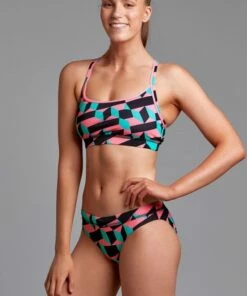 Funkita Step Up Sports Top Black/Pink -Cheap Swimweargalore Store fnk02l71170.900 funkita step up sports top 3 1
