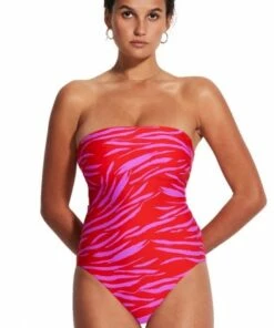 Seafolly Skin Deep DD Cup Bandeau One Piece Black -Cheap Swimweargalore Store seafolly skin deep dd cup bandeau one piece red